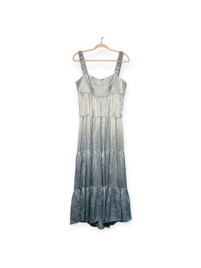 Women’s NWT Cinq a Sept 100% silk Amara dress in powder blue, size 8